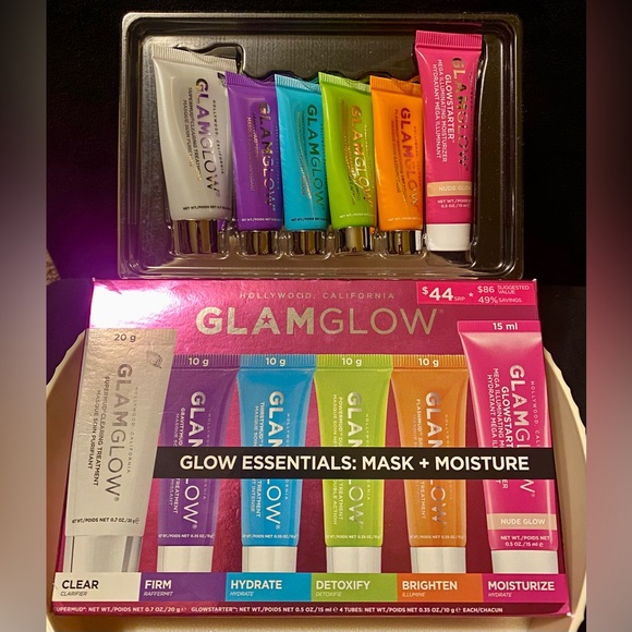 GlamGlow Glow Essentials Mask + Moisture Set - Picture 2 of 5